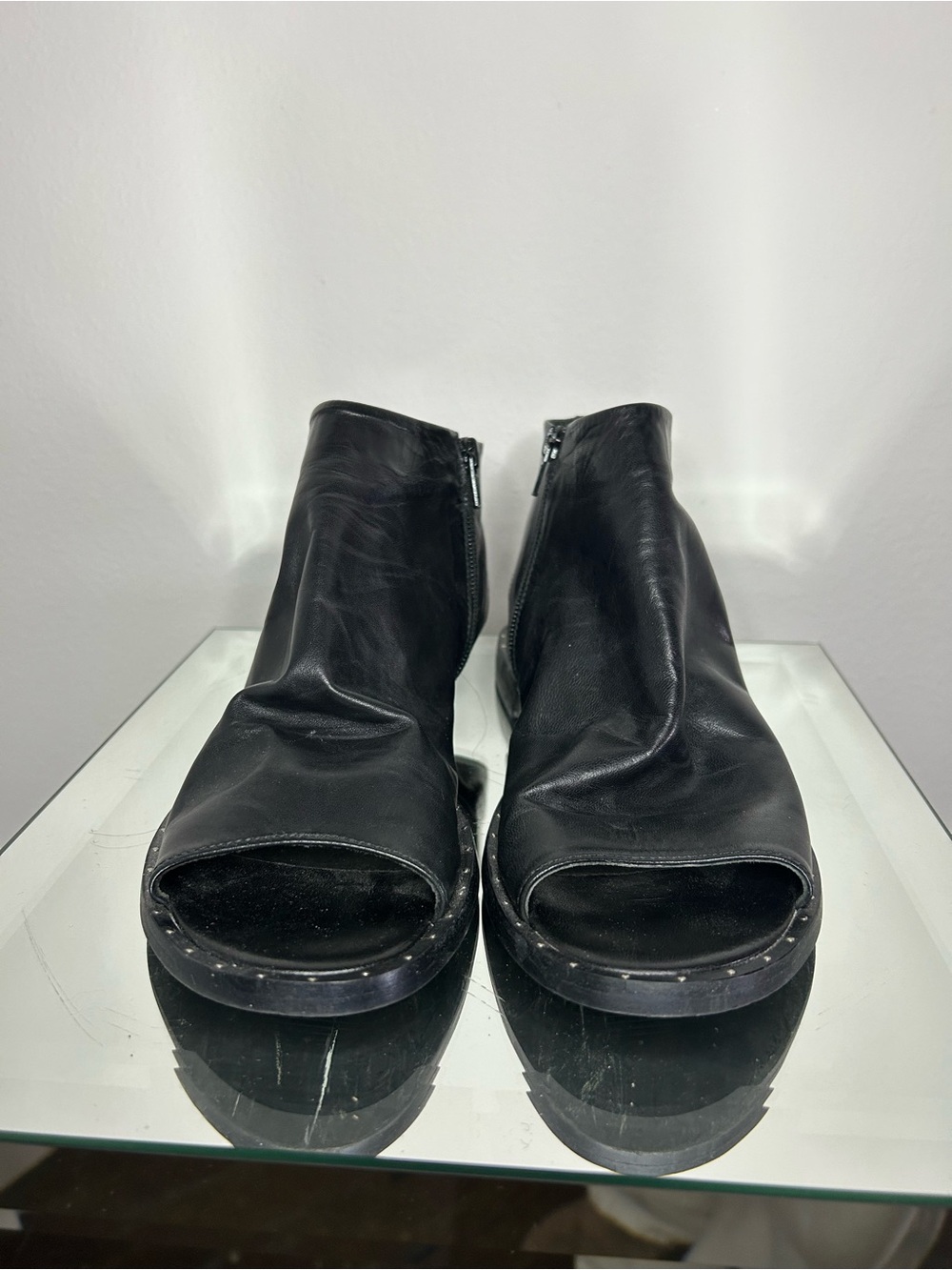 CARMENS PADOVA Black Leather Silver Studded Peep Toe Sandal Flats